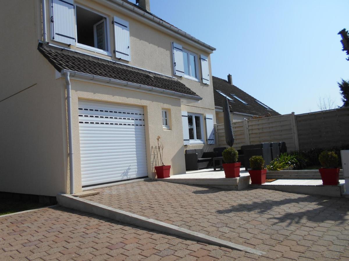 Gite De Eric Et Rose Bernières-sur-Mer Exterior foto