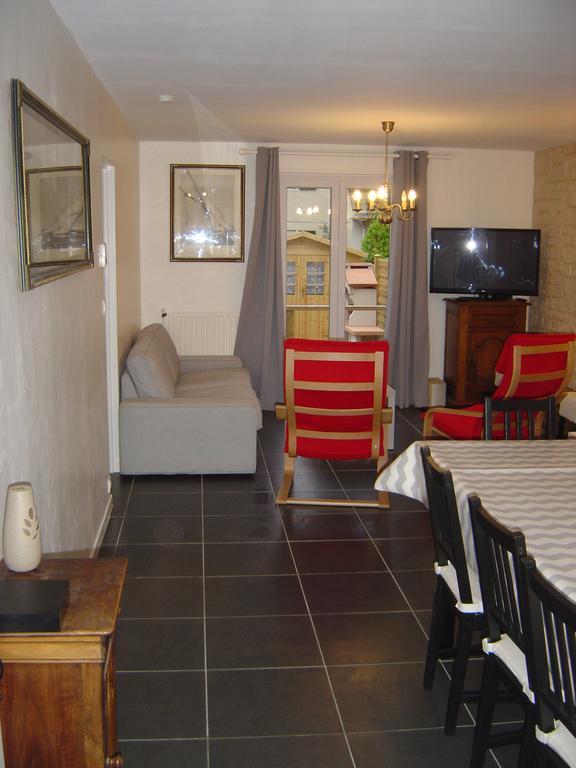 Gite De Eric Et Rose Bernières-sur-Mer Exterior foto